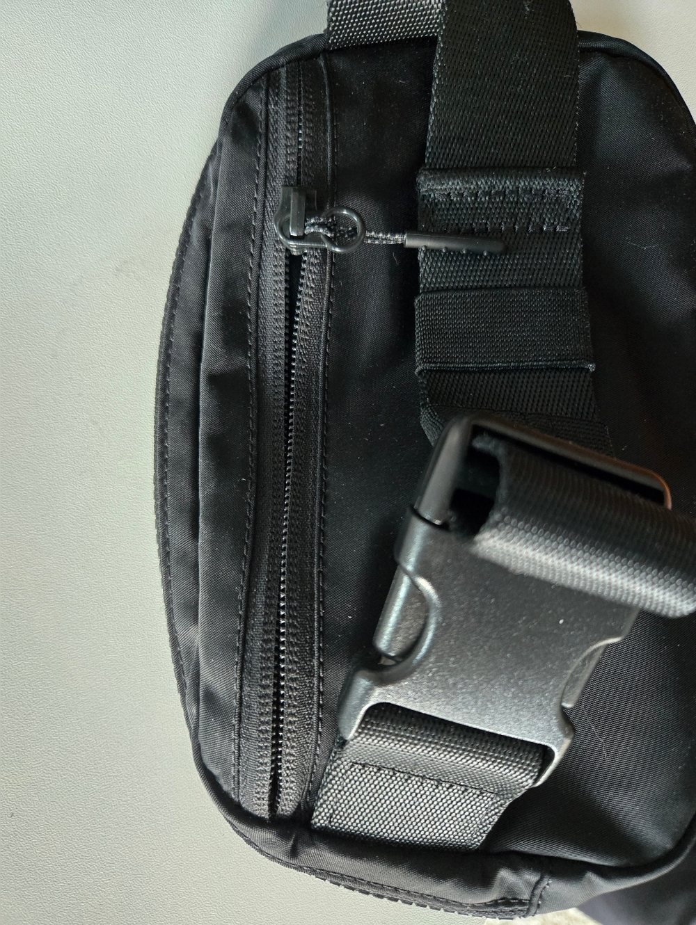 Lululemon Athletica Women's Black Belt Bag - Picture 12 of 14